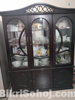 সু রেক, পড়ার টেবিল, শোকেস, সোফা কম্বো